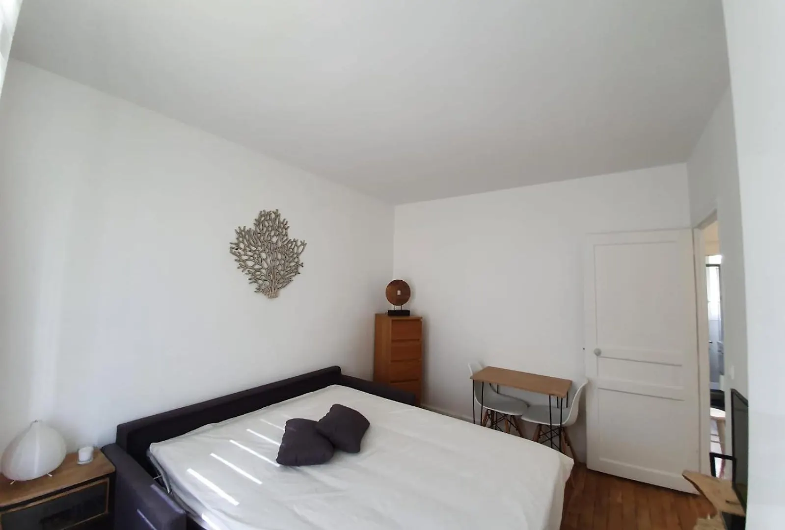 Chambre Privee Dans Magnifique Appartement Calme Párizs